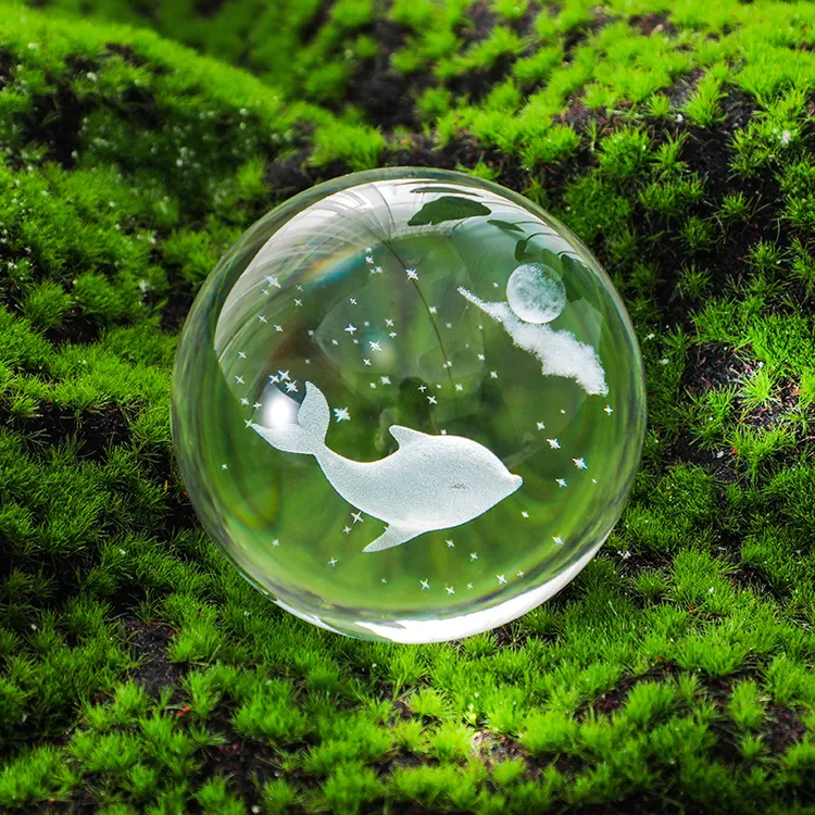 创意海洋生物海豚水晶球装饰摆件治愈系透明玻璃球送朋友生日礼物