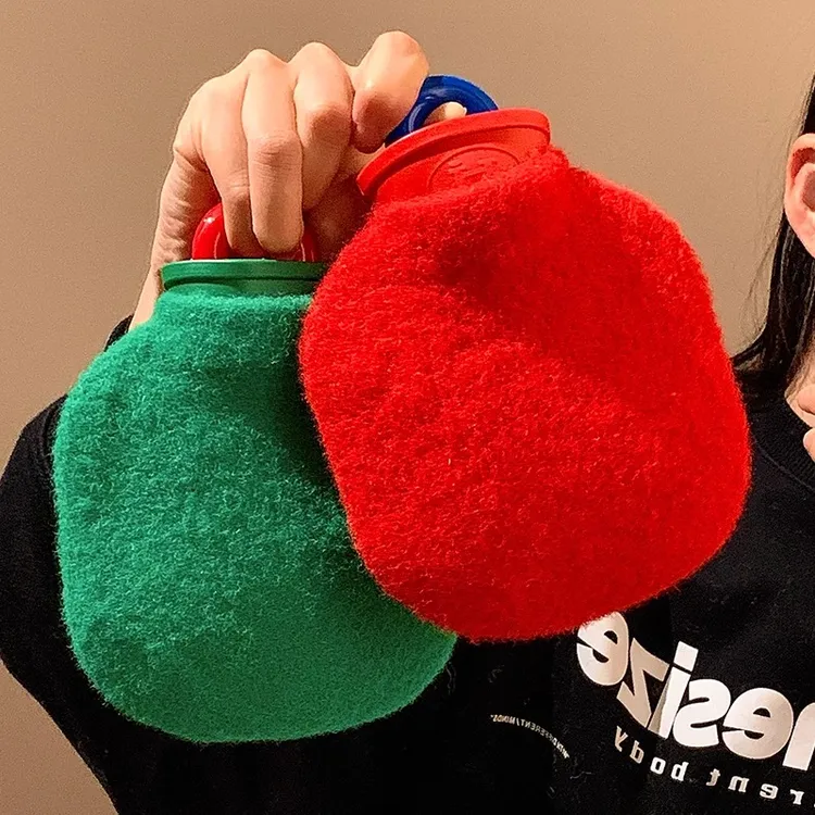 热水袋注水毛绒防爆暖水袋冬天女生用敷肚子暖被窝大号小号暖手宝