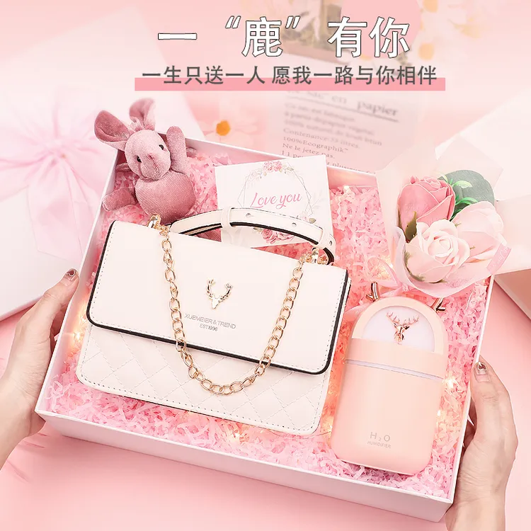 生日礼物送女朋友仪式感送女生闺蜜姐妹小众高级暖冬包包礼盒