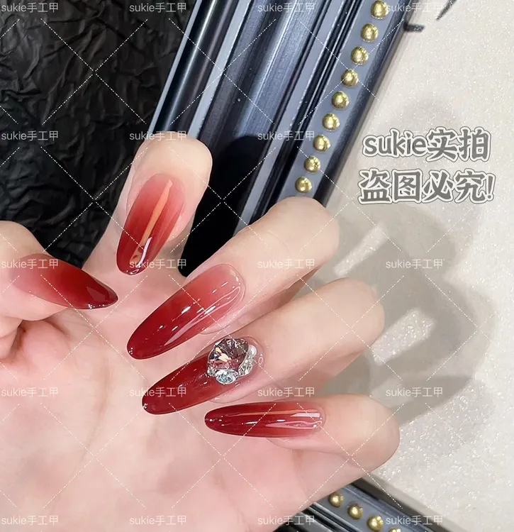 【红玫瑰】K9钻纯欲新年战甲渐变气质甲片可拆卸穿戴甲简约