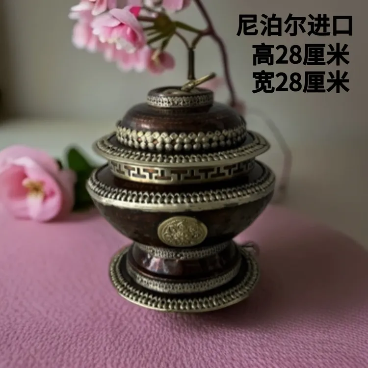 尼泊尔纯铜手工制作糌粑盒摆件