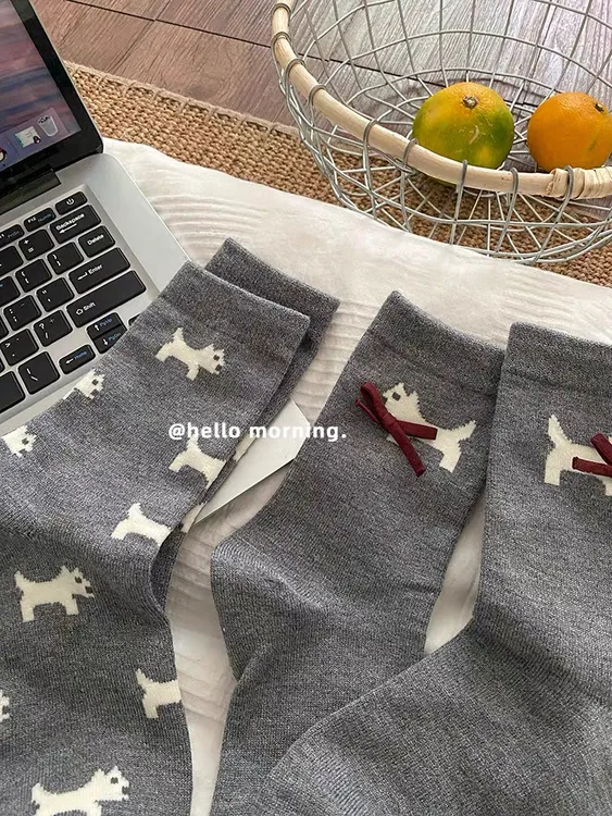 Shujin studio 韩国ins卡通小狗袜子女秋冬款中筒袜灰色系蝴蝶结