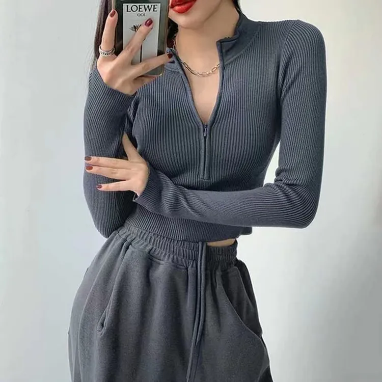秋冬新款半高领拉链坑条设计长袖针织打底衫短款上衣女款修身显瘦
