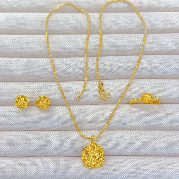 铜合金吊坠 新款三件套高档高级网红款时尚百搭精美气质素款坠链