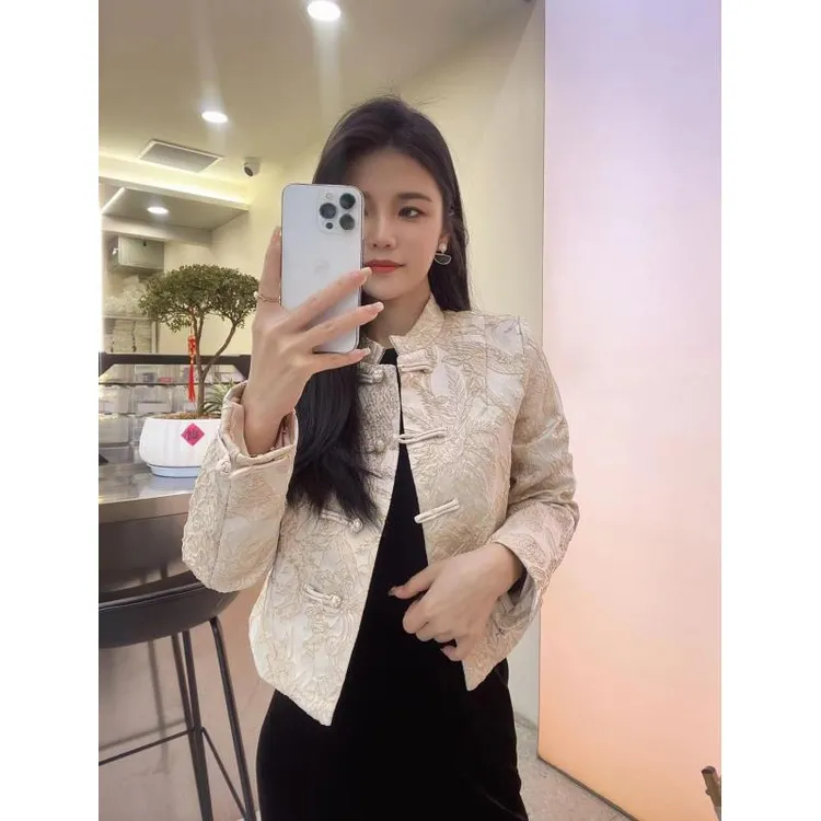 冬季外衣新时尚国风盘扣外套小香风短款女2025新款设计感小众小香