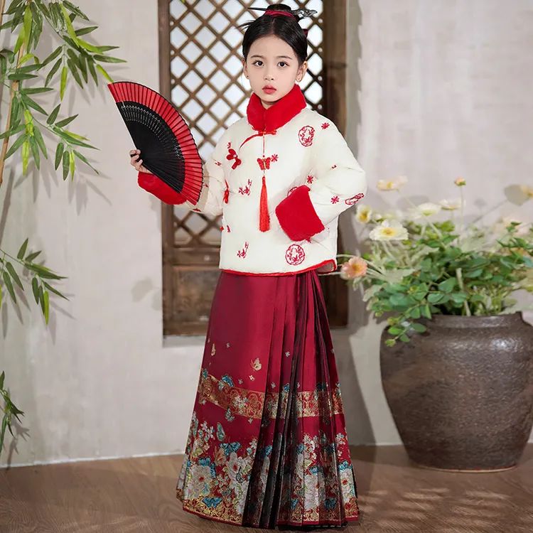 马面裙女童2024新款秋冬加厚保暖年服中大童新中式中国风羽绒服潮