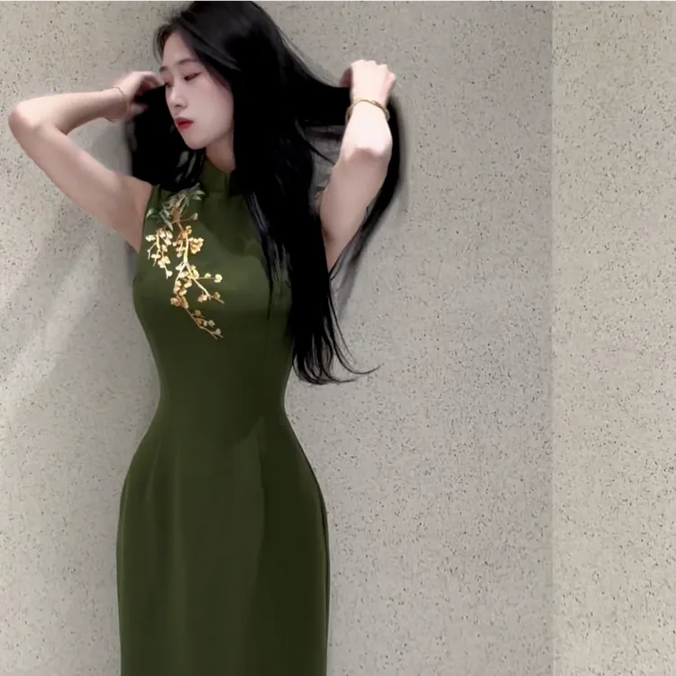 LHMknk1画报夫人原创自制高级刺绣旗袍无袖港工连衣裙 得绿枝