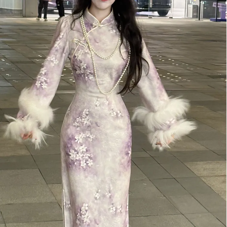 LHMknk1画报夫人原创自制针织提花温柔紫色加绒旗袍连衣裙绒花紫