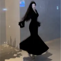 LHMknk1活动夫人原创自制厚款针织黑色鱼尾步步生莲V领 杀手之花