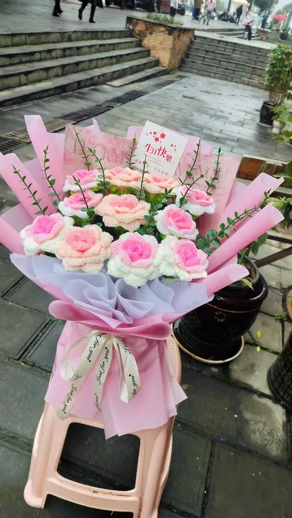 纯手工毛线钩织非遗永生花11支粉玫瑰花束生日乔迁长辈领导老师