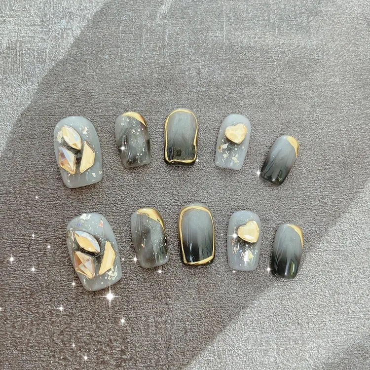 菲特手工定制美甲高端甲片定制透黑渐变金钻穿戴甲可拆卸贴片中款