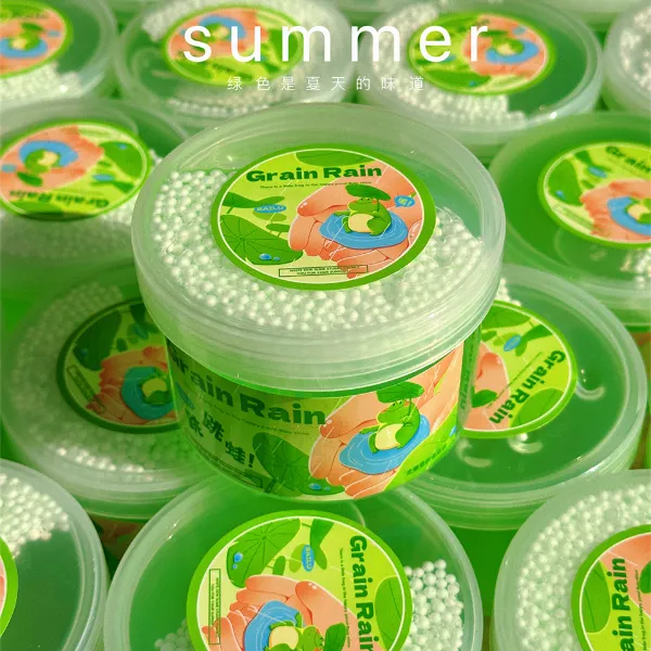 一只跳跳蛙玩具泥 自制纯麻薯液体胶水潭 很耐化不加硬解压玩具