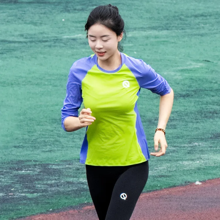 轻功拼色呼吸方格交叠领长袖T圆领跑步服户外跑步运动欧若动感风