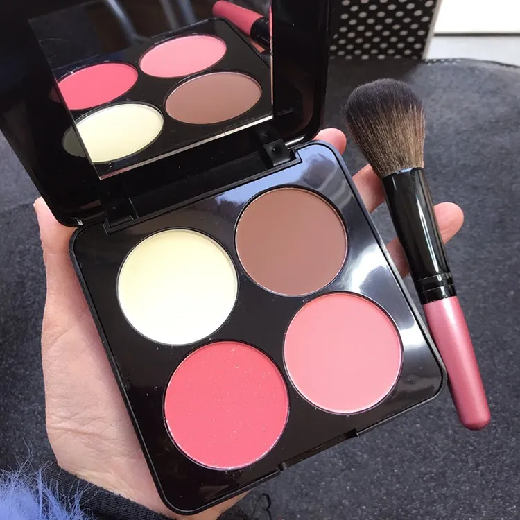 四色腮红修容盘哑光日常自然新款学生表演舞台妆细腻一体盘胭脂粉