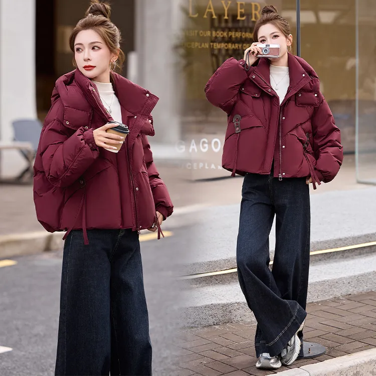 安可拉红短款羽绒服女2025年冬季新款小个子连帽白鸭绒面包服外套