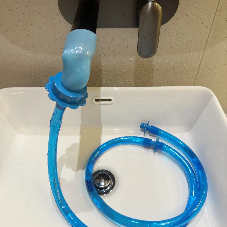 学生宿舍花洒水龙头快接硅胶万能接头宠物洗澡水管硅胶通用接头