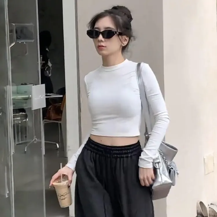 白色打底衫女爆款2025欧货小衫内搭长袖t恤小众百搭显瘦短款上衣