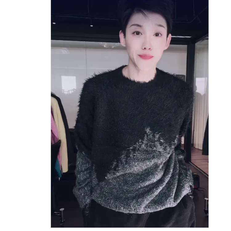 JCLP  4针1条毛 单边 挂毛 真丝 圆领长袖 16702 MY0701