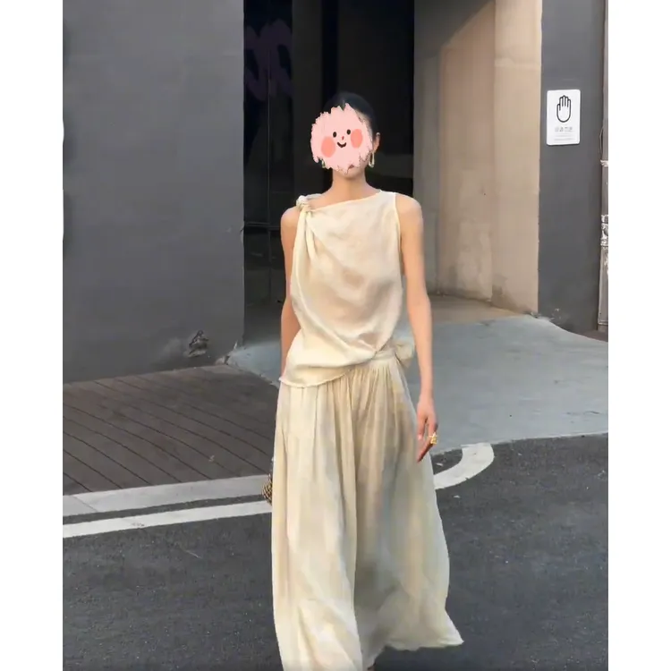 夏装搭配一整套2025新款气质宽松扭结无袖上衣半裙御姐风时尚女装