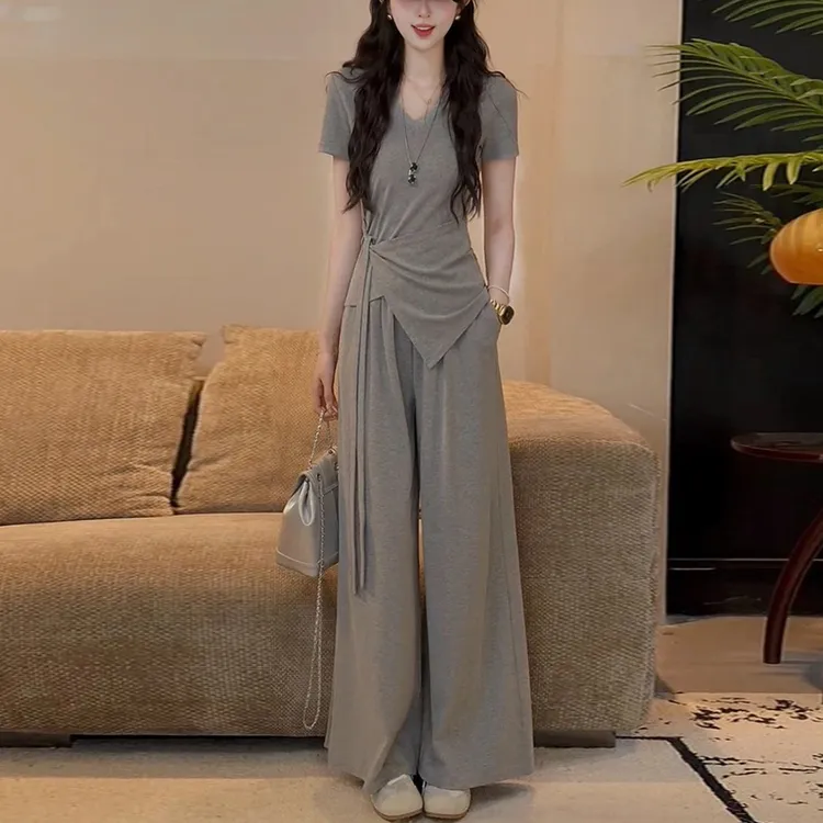 夏季时尚新款洋气套装气质运动小个子休闲风显瘦收腰极简风小香风