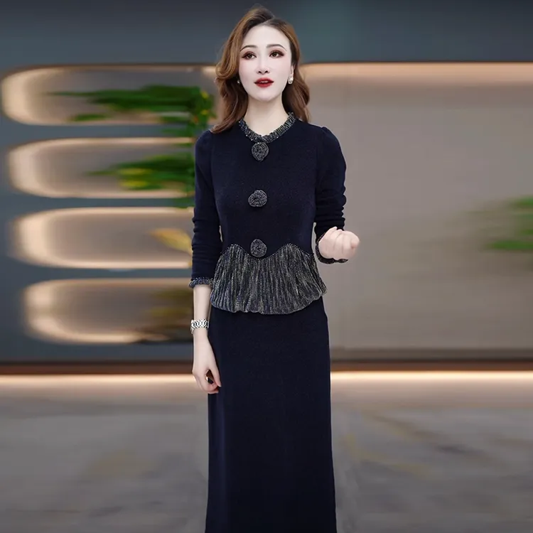 雪花绒气质轻奢高级感女装2026春季新款时尚洋气假两件打底连衣裙