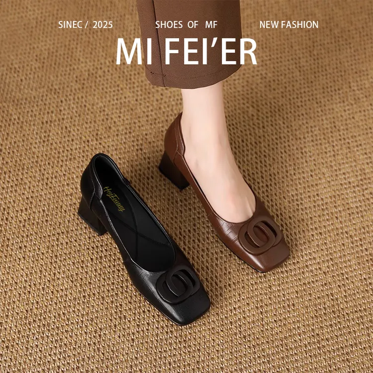 2025新款单鞋浅口中跟方头中年妈妈鞋真皮粗跟软底高跟百搭女鞋子