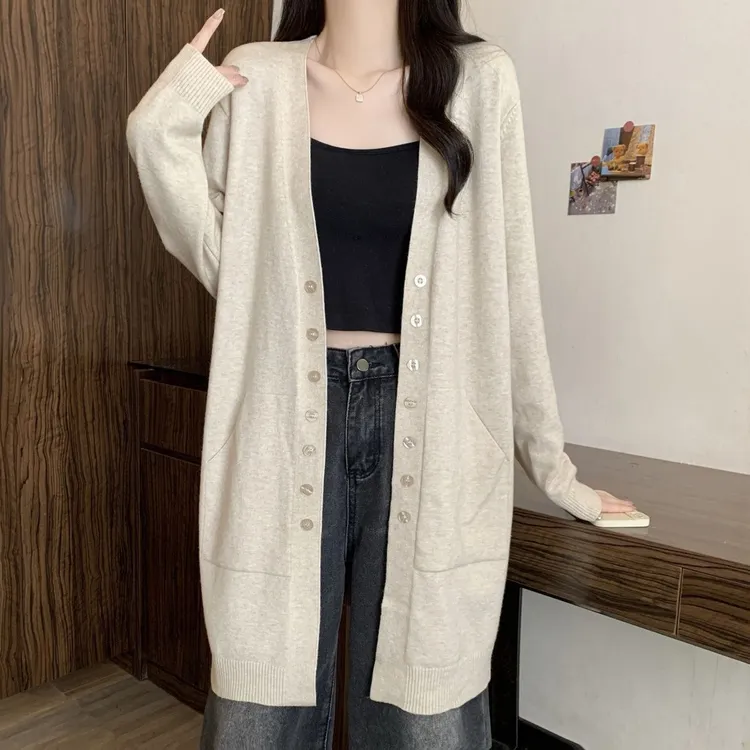 新款胖mm大码V领正肩中长款针织衫长袖毛衣开衫女外套遮肚上衣女