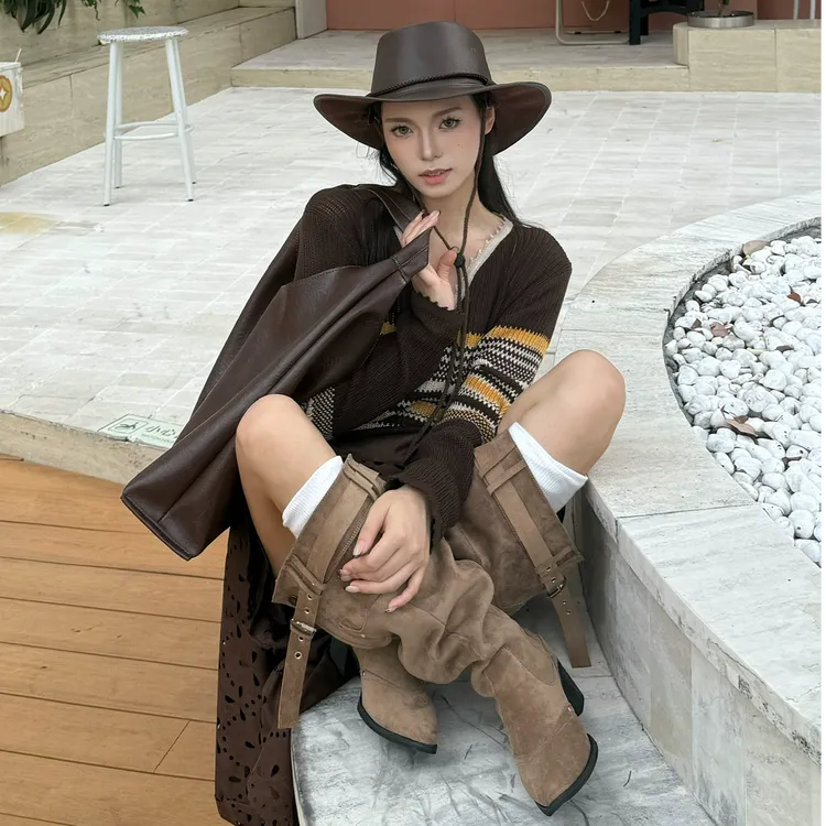 长袖条纹针织针织衫秋冬时尚网红741＋美拉德厚版半身裙973套装