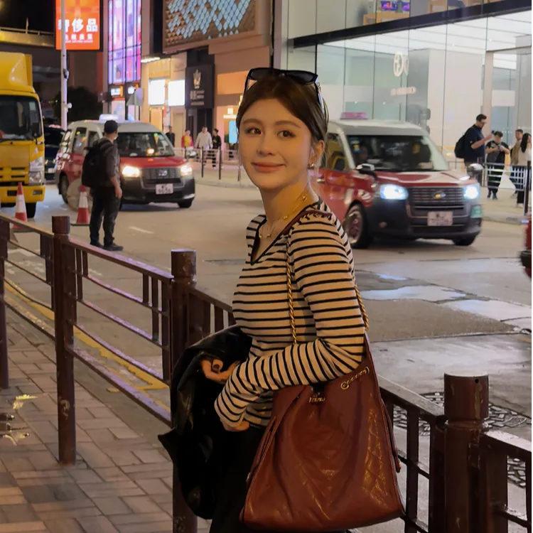 YPP！【条纹美学】掐出腰线感 韩系V领条纹腰部捏褶长袖T恤