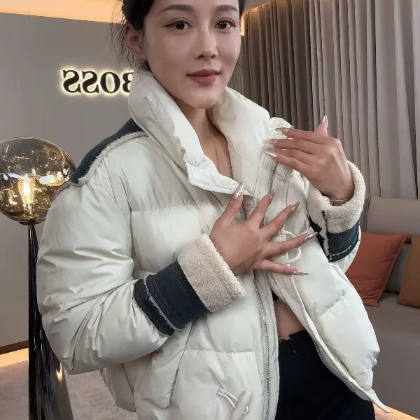 【耿老板6137#P】摩登牛仔袖肩设计精致短款高级感白鸭绒羽绒服