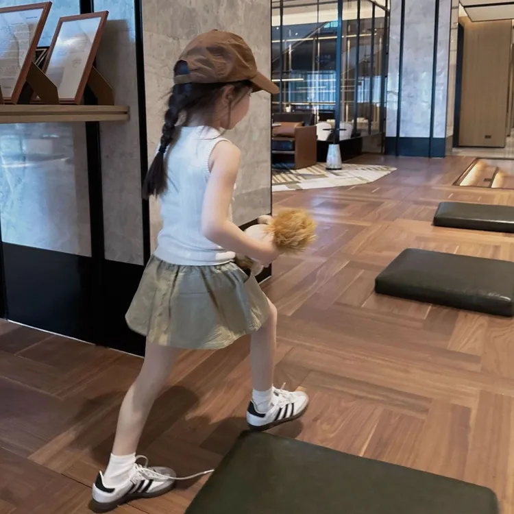 【现货】壹妈童装女童夏季套装新款洋气女宝百搭白色背心工装半身裙