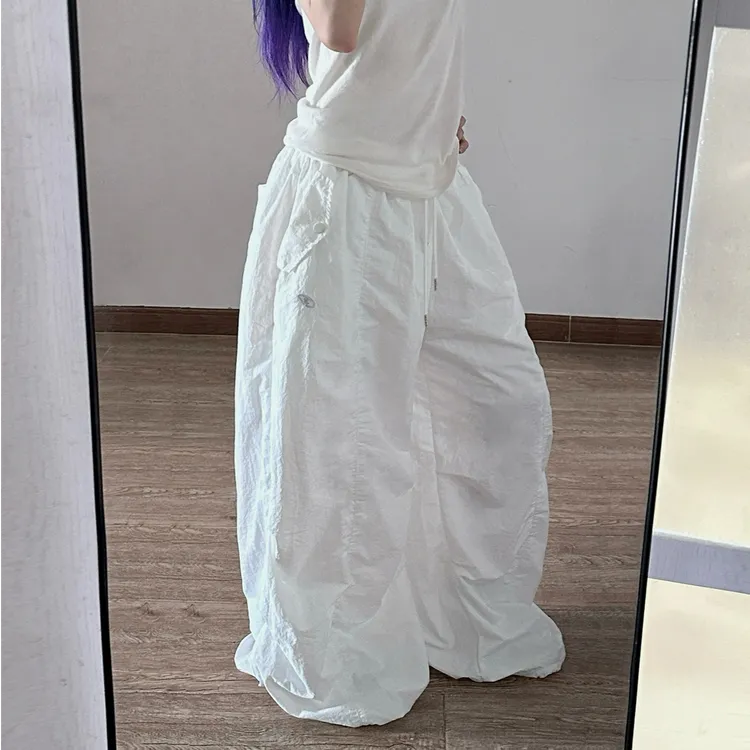 草莓熊classmate 美式白色褶皱口袋廓形阔腿裤松紧腰伞兵速干裤女