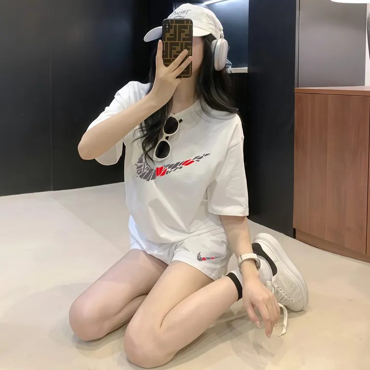 官方授权奥特莱斯官方运动服女2025夏季套装两件套女款短袖潮咏颖