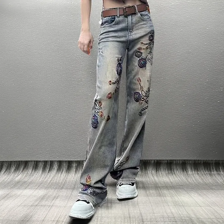 网红款流行时尚百搭女装春季刺绣百搭宽松显瘦复古休闲时尚牛仔裤