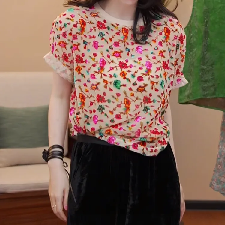 圆领碎花显白显瘦减龄短袖T恤2025夏季新款时尚百搭休闲宽松上衣