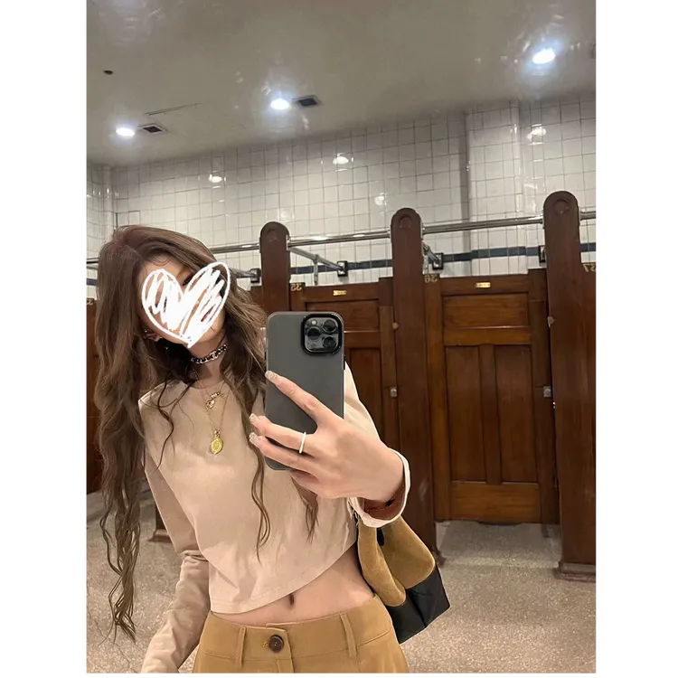 日系简约纯色百搭辣妹短款长袖打底T恤纯欲上衣Y3888