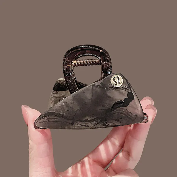 复古三角晕染爱心中号抓夹女后脑勺半扎发鲨鱼夹百搭显发量发夹