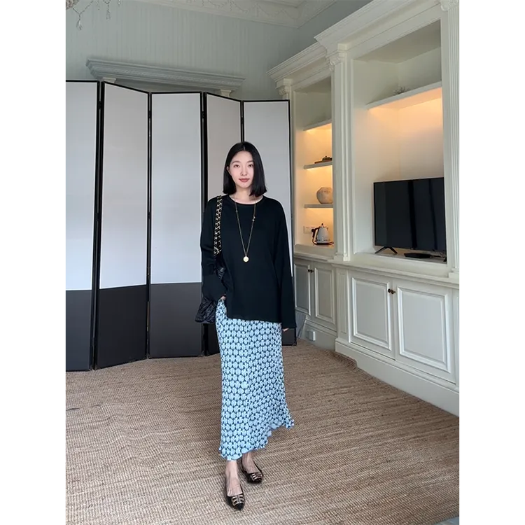 郭九九呢 羊毛简约百搭宽松显瘦针织衫花色鱼尾半身裙 G925A13944