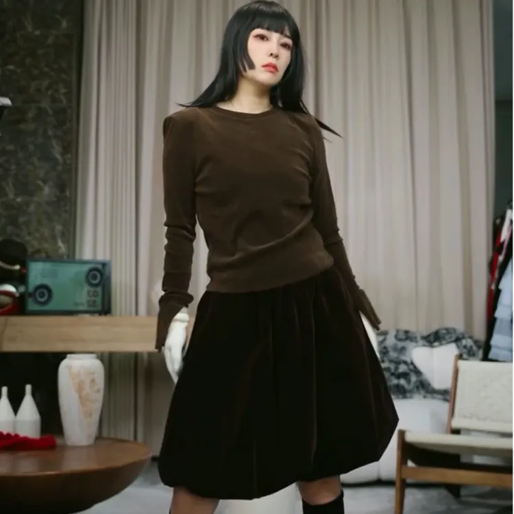 infobyfive2025秋冬新款修身型长袖丝绒保暖打底衫壹NF0510023