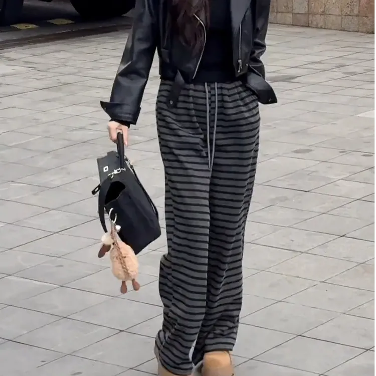 春季新款休闲条纹阔腿裤显瘦百搭松紧腰休闲长裤女宽松女士