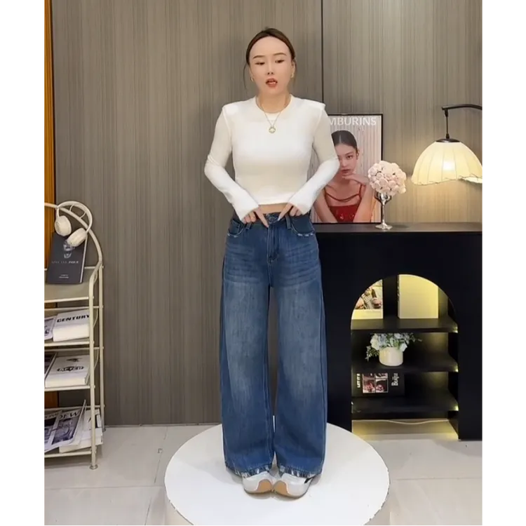 时尚复古加绒牛仔裤女磨破2025冬季新款宽松时尚复古休闲阔腿长裤