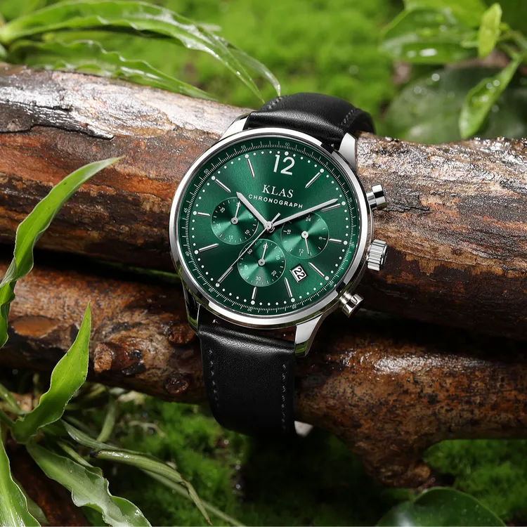 时尚与功能兼备不锈钢白醋男士石英表内置日历手表