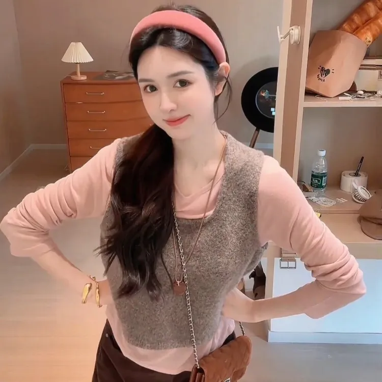 【啦啦酱专属】小众气质显瘦T恤+U领背心+灯芯绒A字半裙套装3336-55