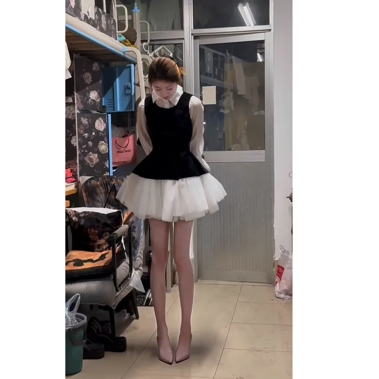 2025春季新款时尚气质百搭防晒衬衫上衣搭法式丝绒拼接网纱连衣裙