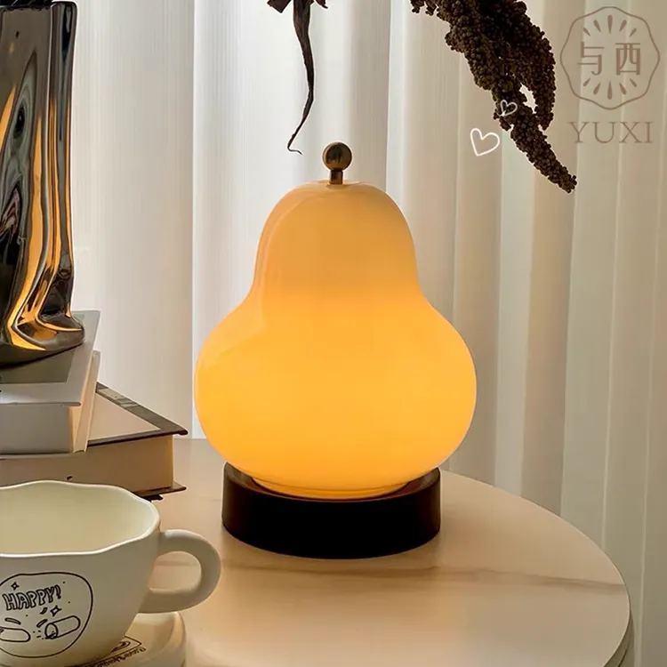 YUXI/与西梨子台灯创意奶油风爆款小夜灯浪漫风充电触摸床头灯