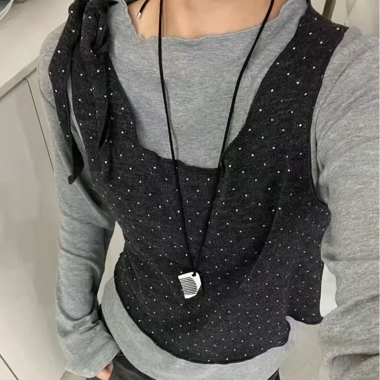韩系秋款减龄漂亮气质灰色打底衫波点背心两件套