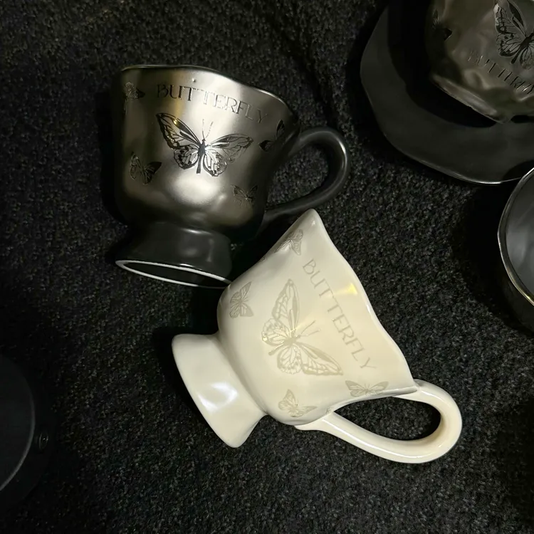 法式蝴蝶马克高脚杯情侣早餐杯陶瓷暗银磨砂贝母珠光新款咖啡杯