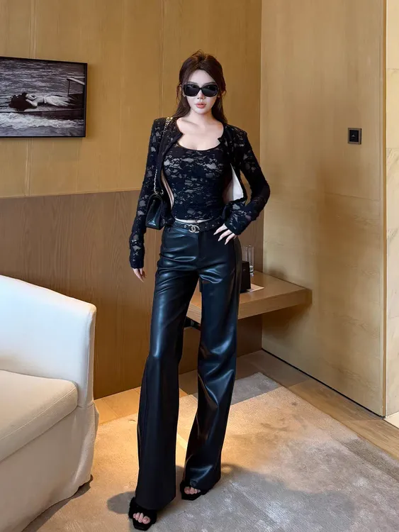 黑色短款蕾丝开衫内搭女修身辣妹纯欲时尚上衣两件套套装气质显瘦