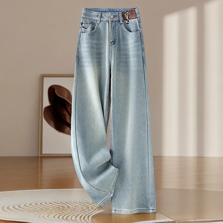 复古加绒阔腿牛仔裤女秋冬季2024新款显瘦加厚梨型身材直筒裤子