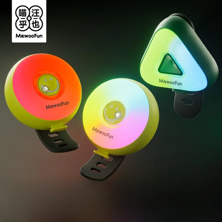 喵乎汪也狗狗夜行灯夜间防走失遛狗灯灯发光吊坠遛狗宠物夜行灯